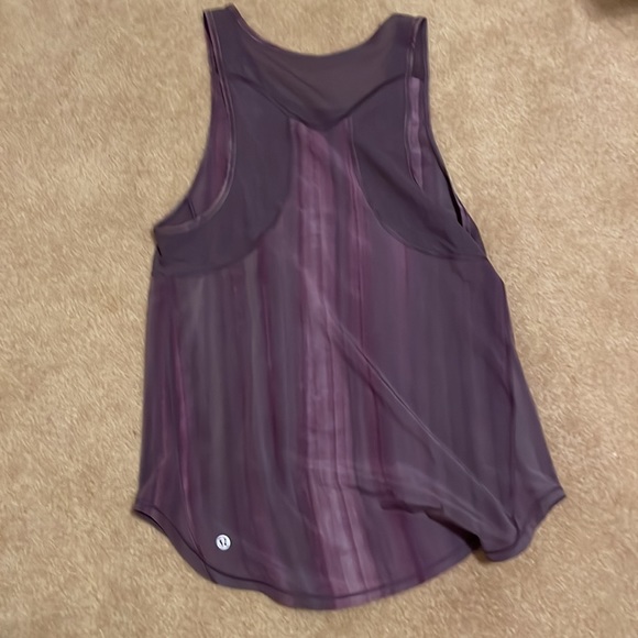 lulu purple flowy tank top, size 2 - Picture 2 of 3